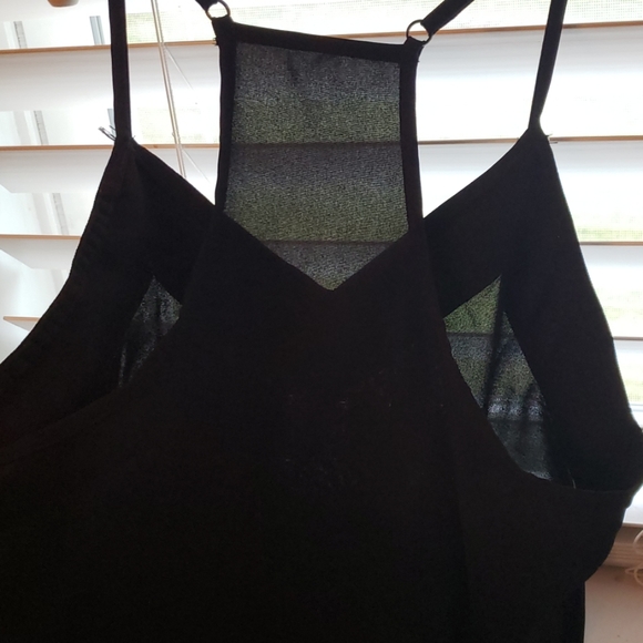 Summer top - Picture 2 of 4